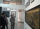 Video: Vẽ tranh gây quỹ giúp người bị ảnh hưởng bởi COVID-19