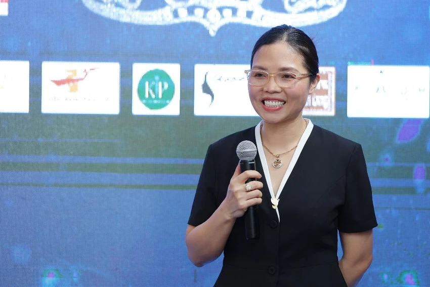 Bà Nguyễn Thị Thanh Thùy trả lời câu hỏi báo chí. Ảnh: VT Bà Nguyễn Thị Thanh Thùy trả lời câu hỏi báo chí. Ảnh: VT