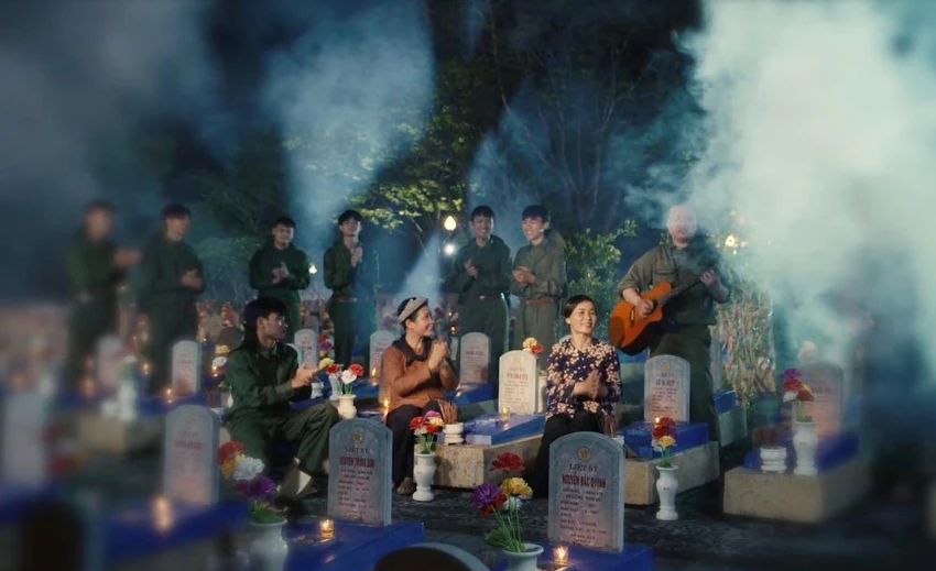 Hình ảnh trong MV. Hình ảnh trong MV.