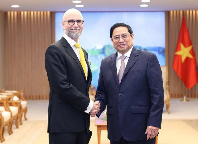 Thủ tướng Phạm Minh Chính tiếp Đại sứ Canada tại Việt Nam Shawn Perry Steil đến chào xã giao. Ảnh: VGP Thủ tướng Phạm Minh Chính tiếp Đại sứ Canada tại Việt Nam Shawn Perry Steil đến chào xã giao. Ảnh: VGP