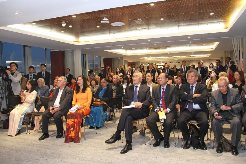 Các đại biểu tham dự lễ kỷ niệm. Ảnh: BNG Các đại biểu tham dự lễ kỷ niệm. Ảnh: BNG
