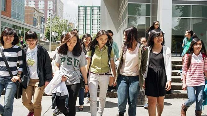 Sinh viên Việt Nam du học tại Mỹ tăng ở hầu hết các bậc học. Ảnh: Bloomberg Sinh viên Việt Nam du học tại Mỹ tăng ở hầu hết các bậc học. Ảnh: Bloomberg