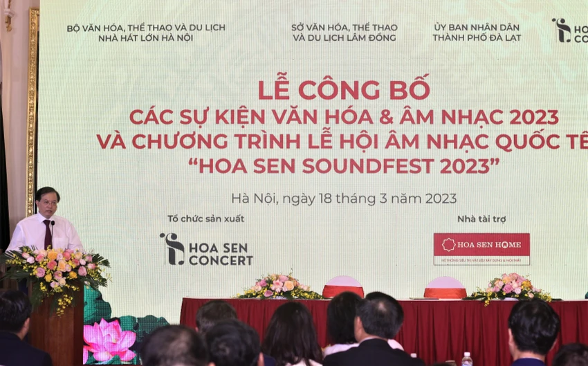 Theo Thứ trưởng Đông, những sự kiện lễ hội giúp đời sống tinh thần của nhân dân được nâng cao. Ảnh: VT Theo Thứ trưởng Đông, những sự kiện lễ hội giúp đời sống tinh thần của nhân dân được nâng cao. Ảnh: VT