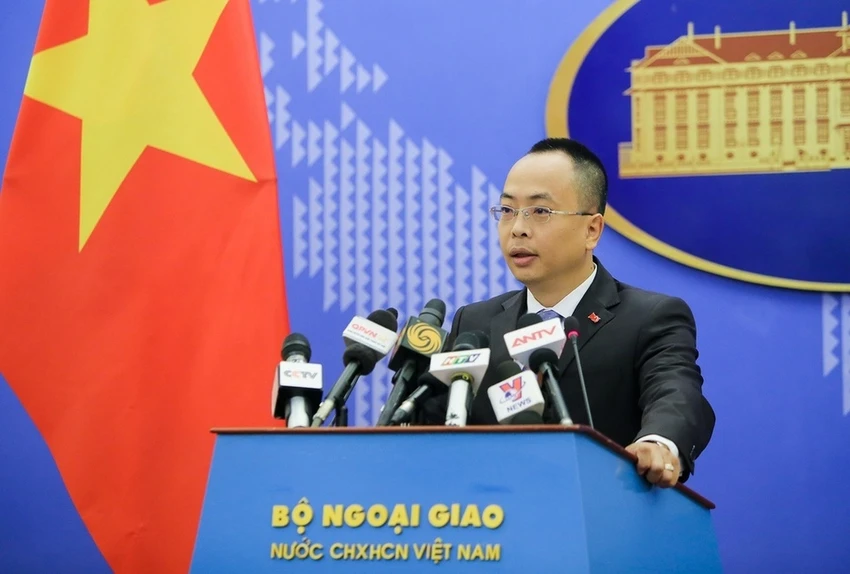 Phó phát ngôn Bộ Ngoại giao Đoàn Khắc Việt. Ảnh: BNG Phó phát ngôn Bộ Ngoại giao Đoàn Khắc Việt