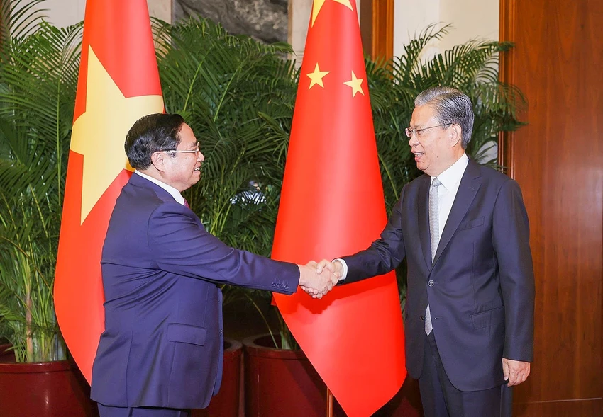 Thủ tướng Chính phủ Phạm Minh Chính và Ủy viên thường vụ Bộ Chính trị Trung ương Đảng Cộng sản Trung Quốc, Ủy viên trưởng Ủy ban Thường vụ Đại hội đại biểu nhân dân toàn quốc Trung Quốc Triệu Lạc Tế. Ảnh: TG&VN. Thủ tướng Chính phủ Phạm Minh Chính và Ủy viên thường vụ Bộ Chính trị Trung ương Đảng Cộng sản Trung Quốc, Ủy viên trưởng Ủy ban Thường vụ Đại hội đại biểu nhân dân toàn quốc Trung Quốc Triệu Lạc Tế. Ảnh: TG&VN.