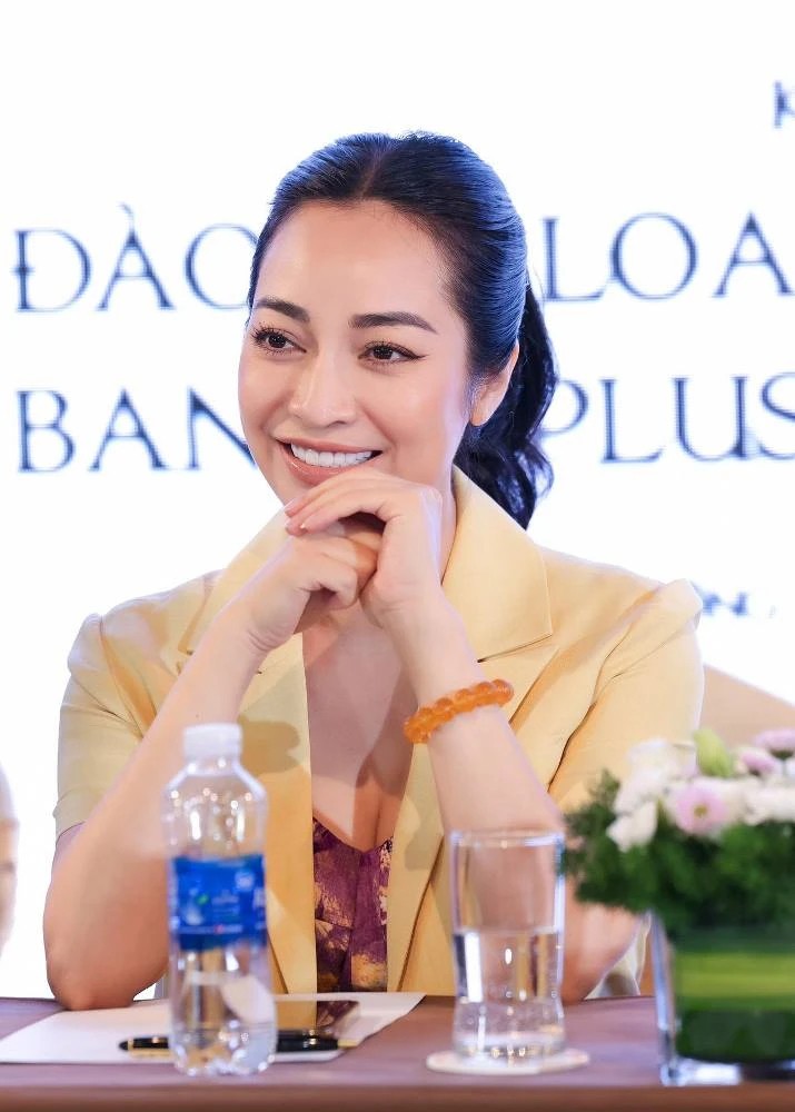 Bà Đoàn Thuý Phương muốn chứng minh Việt Nam của chúng ta là một đất nước vô cùng xinh đẹp, hùng cường, hấp dẫn qua đêm diễn.