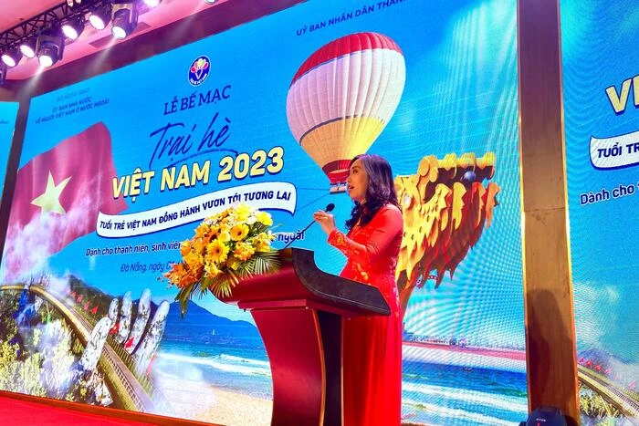 Thứ trưởng Lê Thị Thu Hằng phát biểu tại Lễ Bế mạc. Thứ trưởng Lê Thị Thu Hằng phát biểu tại Lễ Bế mạc.