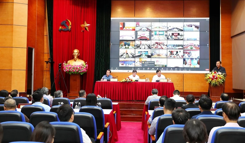 Hội nghị được tổ chức theo hình thức trực tuyến tới 63 đầu cầu các tỉnh, thành phố trên cả nước. Ảnh: TRẦN HUẤN.