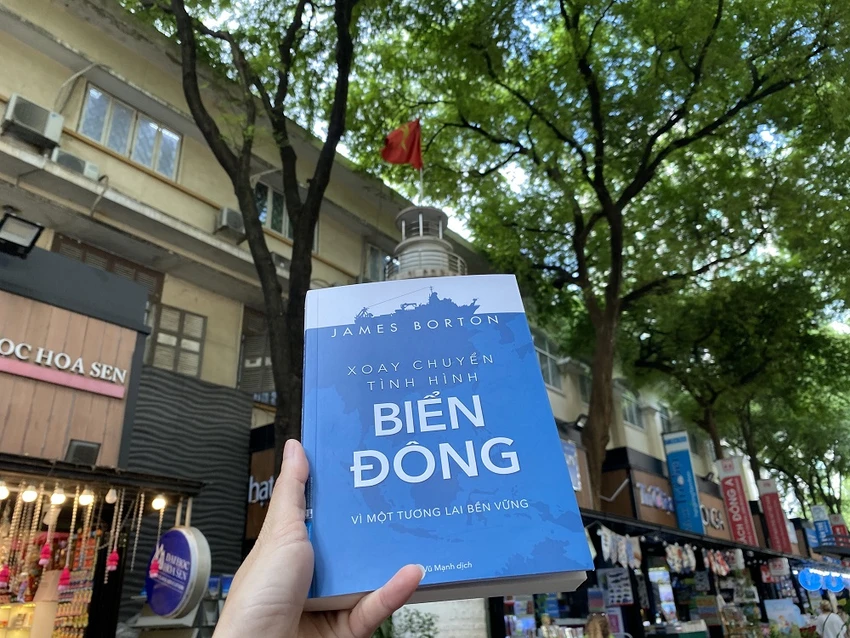 xoay-chuyen-bien-dong.jpg
