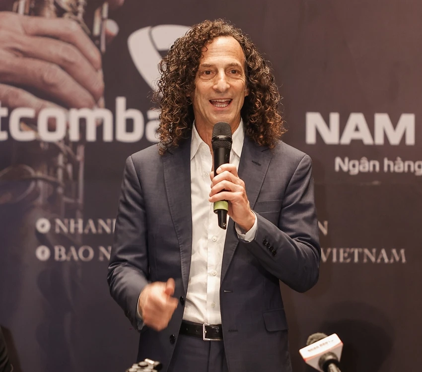 huyen-thoai-saxophone-kenny-g-muon-tro-lai-viet-nam-them-nhieu-lan-nua-post0.html.jpg