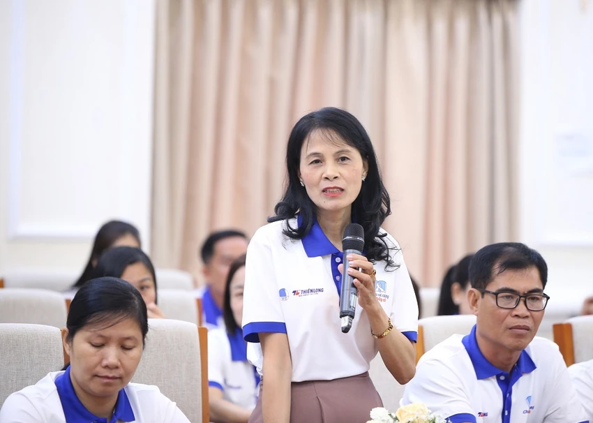 58-thay-co-giao-tieu-bieu-chia-se-tam-tu-voi-lanh-dao-bo-gd-dt.jpg