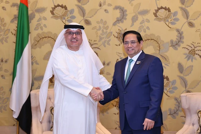 nguoi-lao-dong-viet-nam-co-dong-gop-rat-quan-trong-cho-thi-truong-lao-dong-tai-uae.jpg