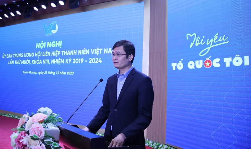 tình nguyện