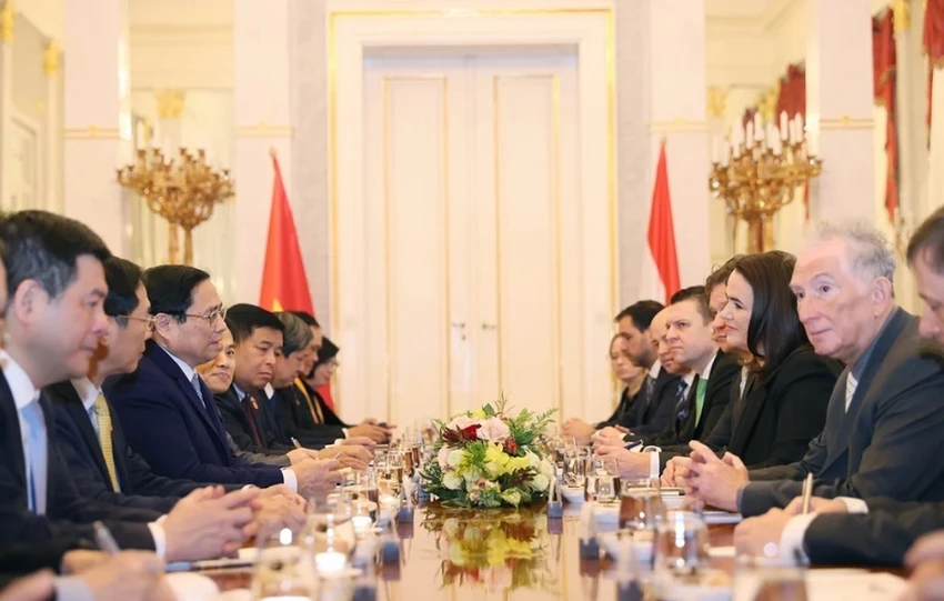 tong-thong-hungary-danh-gia-cao-vai-tro-va-vi-the-cua-viet-nam.jpg