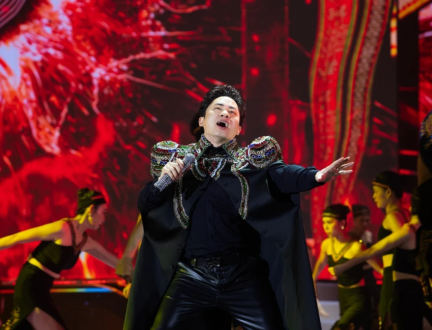 den-vau-cung-nhom-mtv-lan-dau-tien-bieu-dien-live-tron-tim-trong-hoa-xuan-ca-2.jpg