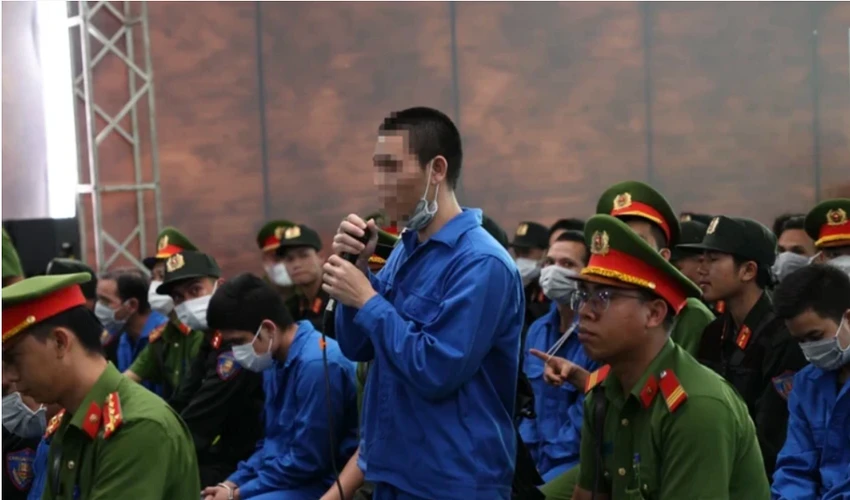 khủng bố