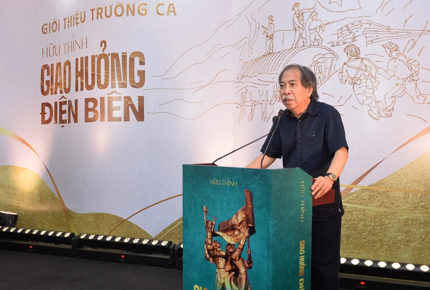 Nhà thơ Hữu Thỉnh
