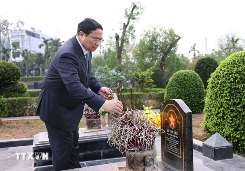 thu-tuong-chien-thang-dien-bien-phu-la-chien-thang-cua-ban-linh-tri-tue-va-chu-nghia-anh-hung-cach-mang-viet-nam--2.png