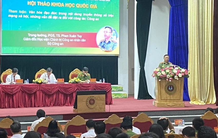 Mạng xã hội