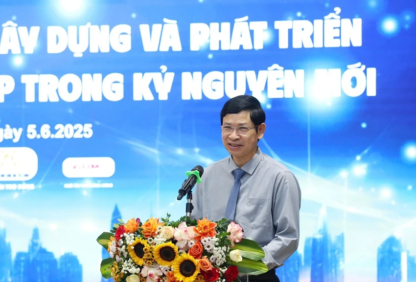 bao-chi-dong-hanh-xay-dung-va-phat-trien-van-hoa-doanh-nghiep.jpg
