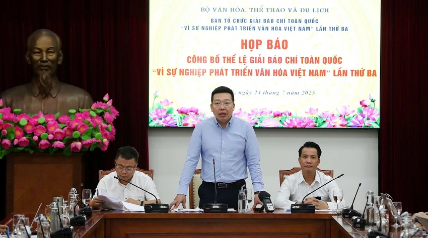 Giải Báo chí toàn quốc Vì sự nghiệp phát triển Văn hóa Việt Nam