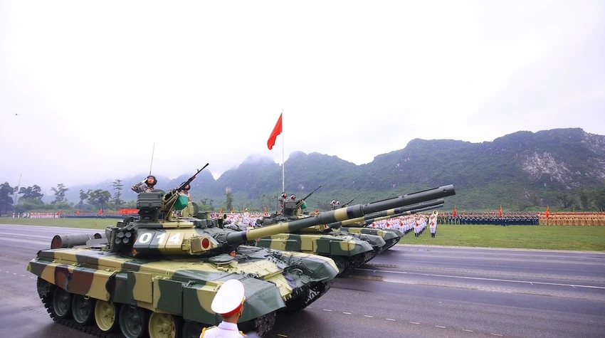 dai-tuong-phan-van-giang-kiem-tra-tong-hop-luyen-luc-luong-dieu-binh-dieu-hanh-3.jpg