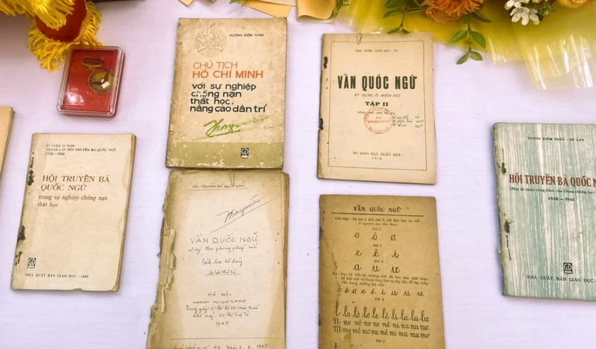 an-dau-cong-bo-nhung-hien-vat-quy-ve-cuoc-chien-diet-giac-dot.jpg