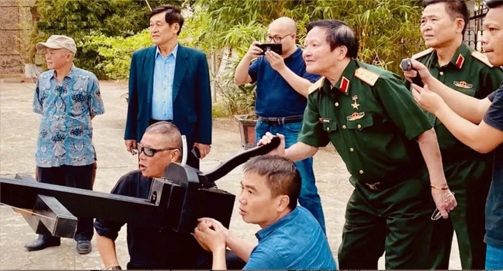 no-than-co-loa-dan-hoan-thien-kha-nang-ban-cung-luc-200-mui-ten-1.jpg