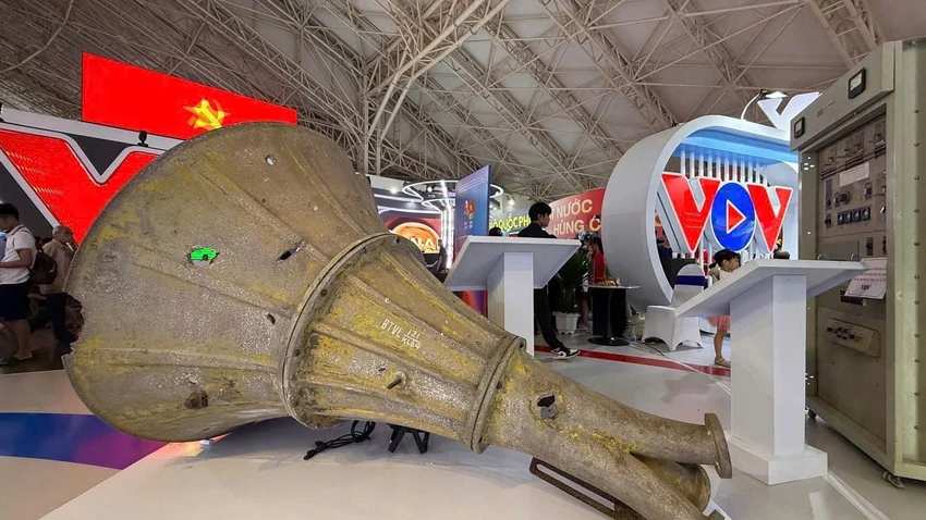 hon-30-ngan-nguoi-trai-nghiem-tro-ve-thoi-khac-thieng-lieng-2.jpg