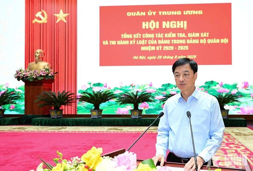 Đại tướng Phan Văn Giang