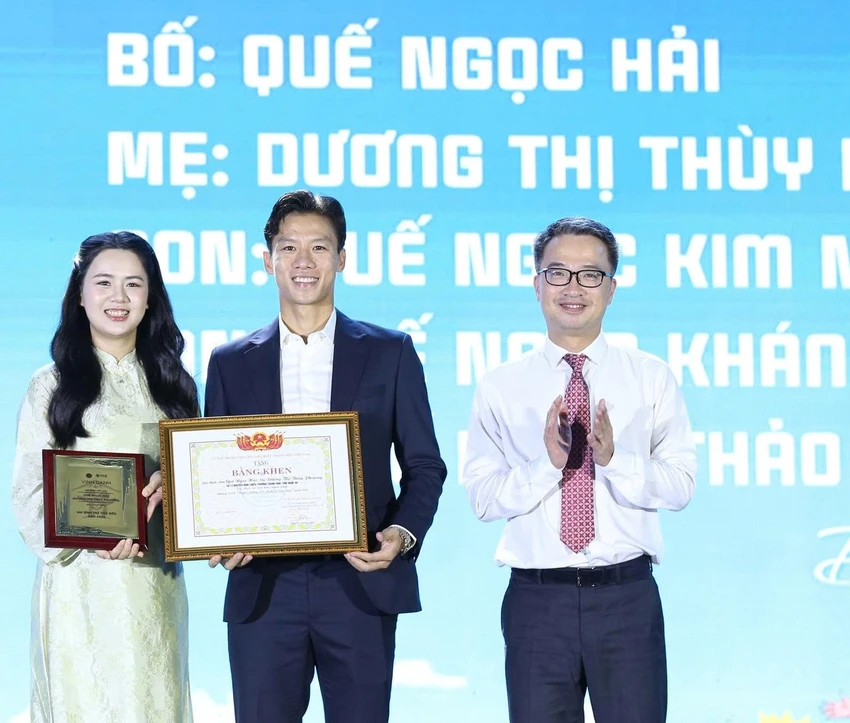 tuyen-duong-10-gia-dinh-tre-hanh-phuc--12.jpg