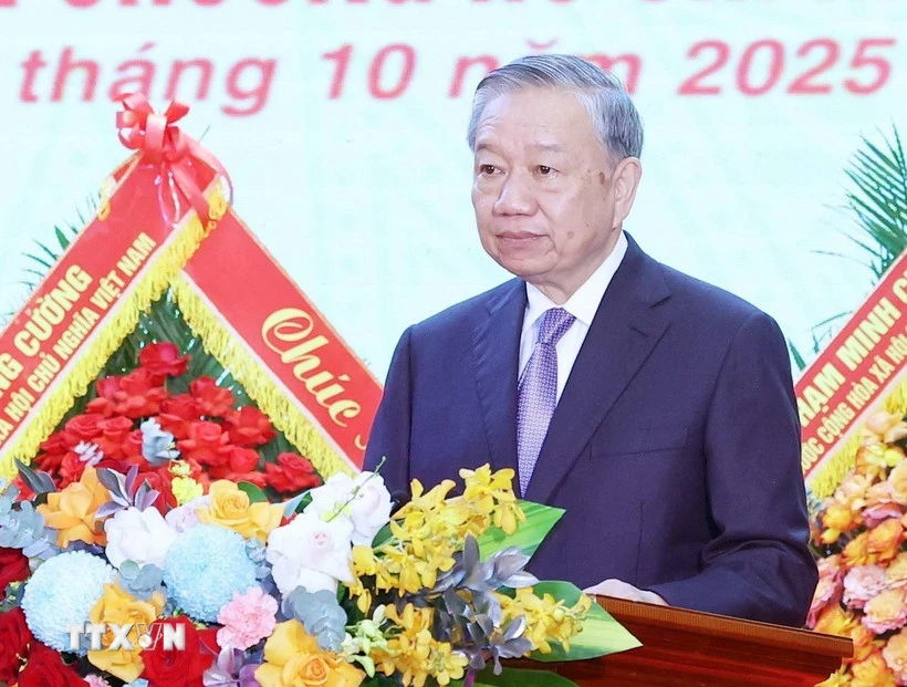 tong-bi-thu-xay-dung-the-tran-tinh-bao-vung-chac.jpg