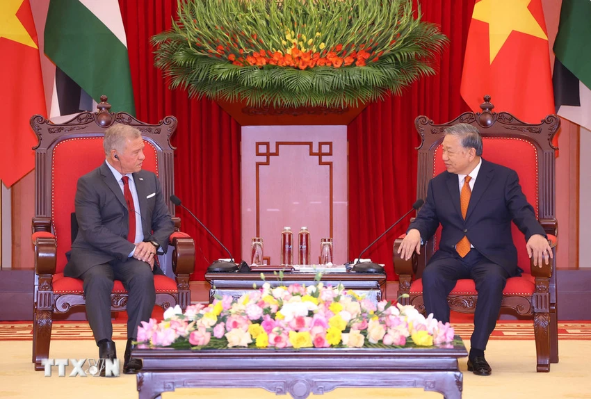 tong-bi-thu-to-lam-tiep-quoc-vuong-jordan-abdullah-ii-bin-al-hussein-4.jpg