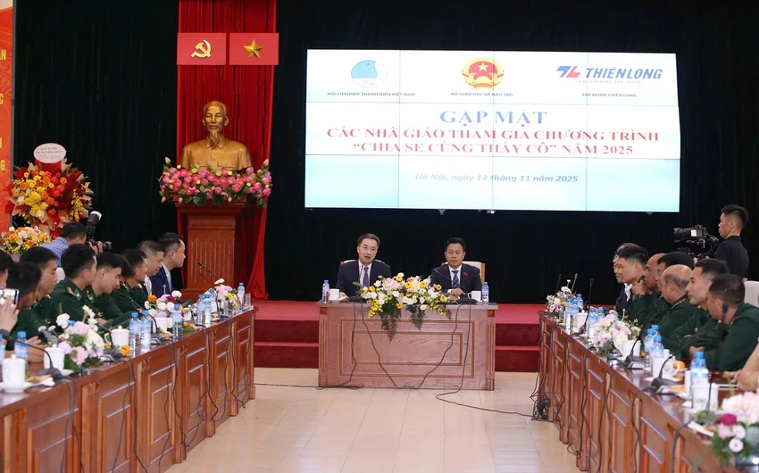 bo-gd-dl-gap-mat-80-thay-giao-co-giao-tieu-bieu-cua-chia-se-cung-thay-co.jpg