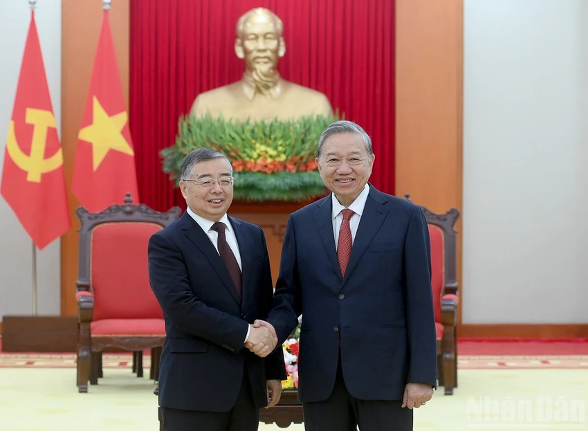 tong-bi-thu-to-lam-tiep-truong-ban-tuyen-truyen-trung-uong-dang-cong-san-trung-quoc.jpg
