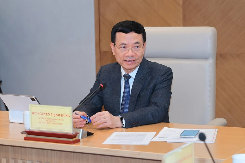 khai-truong-he-thong-quan-ly-truc-tuyen-cac-nhiem-vu-kh-cn-theo-thoi-gian-thuc.jpg