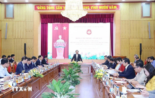 bao-chi-phai-dan-dat-khong-phai-duoi-theo-mang-xa-hoi-1.jpg