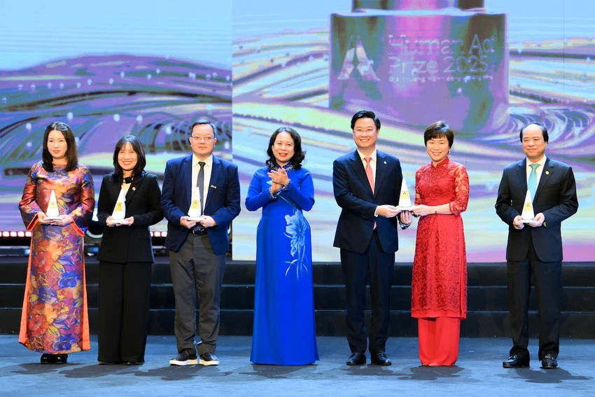 giai-thuong-hanh-dong-vi-cong-dong-2025-vinh-danh-cac-du-an-kien-tri-phuc-su-1.jpg