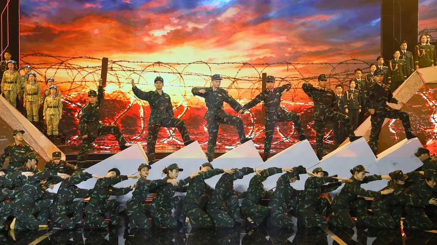 menh-lenh-tu-trai-tim-ban-hung-ca-tri-an-quan-doi-nhan-dan-viet-nam-3.png