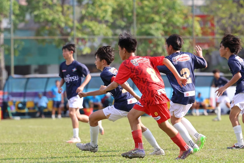 becamex-tp-hcm-fc-vo-dich-giai-bong-da-thieu-nien-quoc-te-u13-viet-nam-nhat-ban-1.JPG
