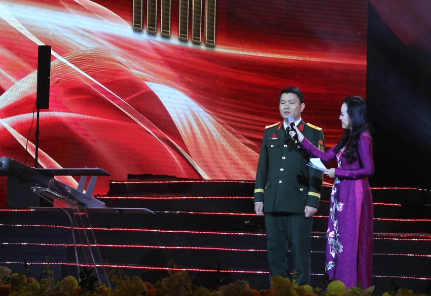 thu-tuong-chinh-phu-chung-ta-da-vuot-qua-nhung-con-gio-nguoc-1.JPG