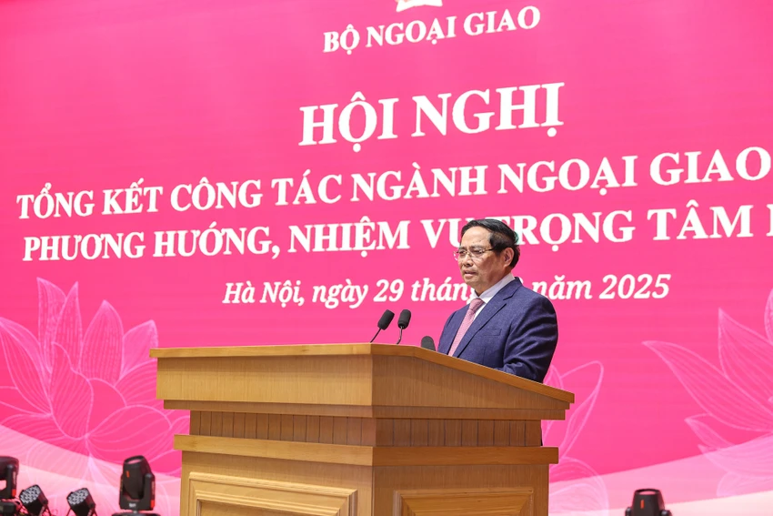 thu-tuong-de-nghi-cac-nganh-ngoai-giao-quan-triet-phuong-cham-6-tu-khoa.jpg