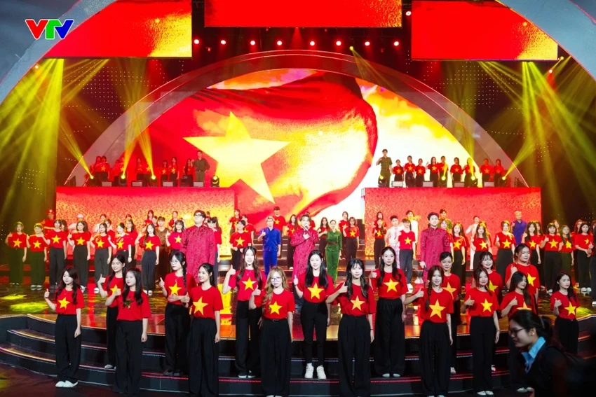 chao-nam-moi-2026-ban-giao-huong-viet-nam-lan-toa-khat-vong-vuon-len-1.jpeg