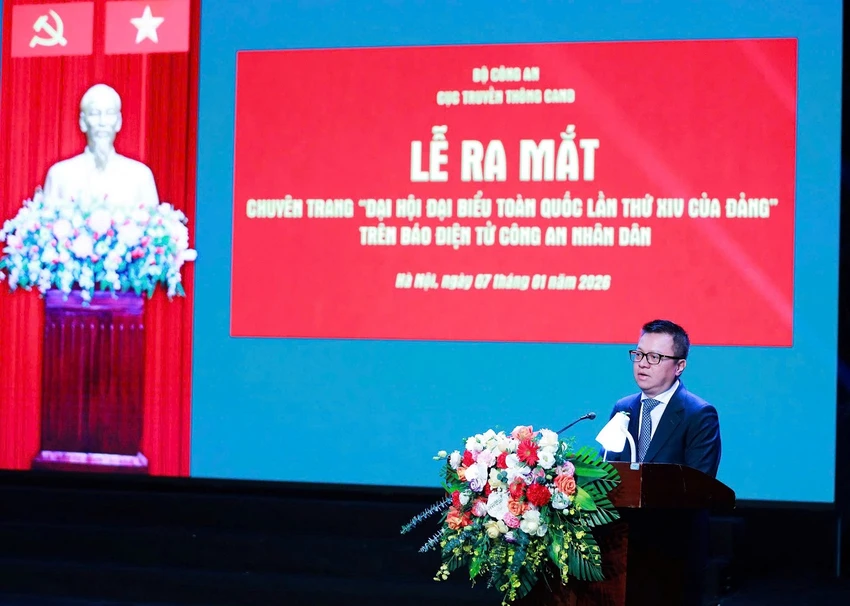 ra-mat-chuyen-trang-dai-hoi-xiv-cua-dang-tren-bao-dien-tu-cand-2.jpg