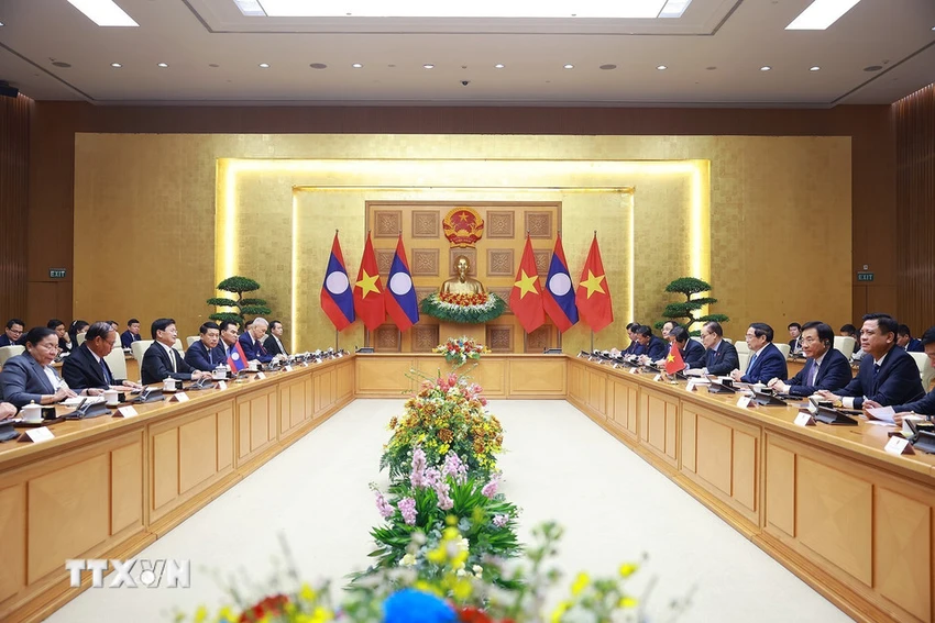 thu-tuong-hoi-kien-tong-bi-thu-chu-tich-nuoc-lao-thongloun-sisoulith-8552248-2.jpg