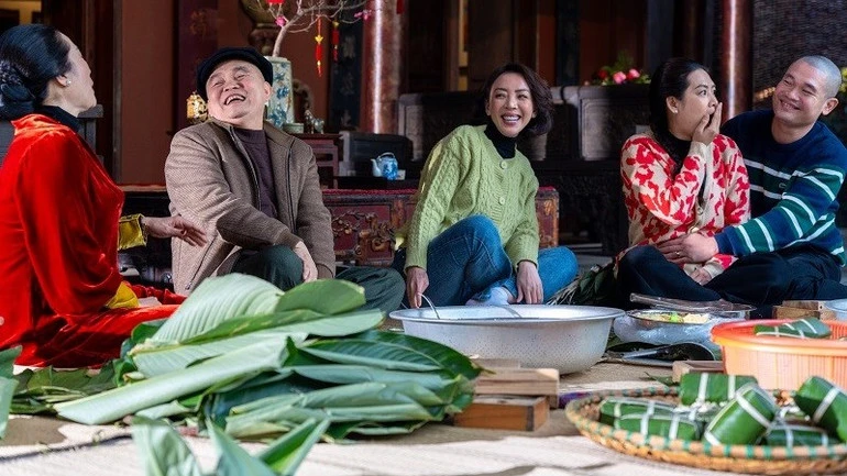 nghe-si-xuan-hinh-hoa-minzy-hoi-ngo-trong-nhac-phim-lao-ong-cuoi-vo--1.jpg