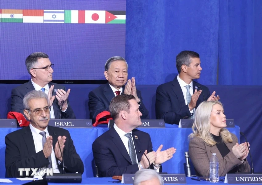tong-thong-my-danh-gia-cao-viec-tong-bi-thu-to-lam-du-hoi-nghi-hoi-dong-hoa-binh-ve-dai-gaza.png