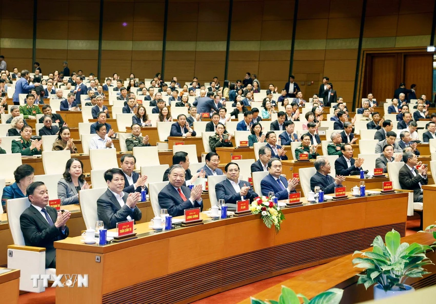 tong-bi-thu-to-lam-con-nguoi-co-the-giau-len-nhung-ngheo-di-ve-chuan-muc.jpg