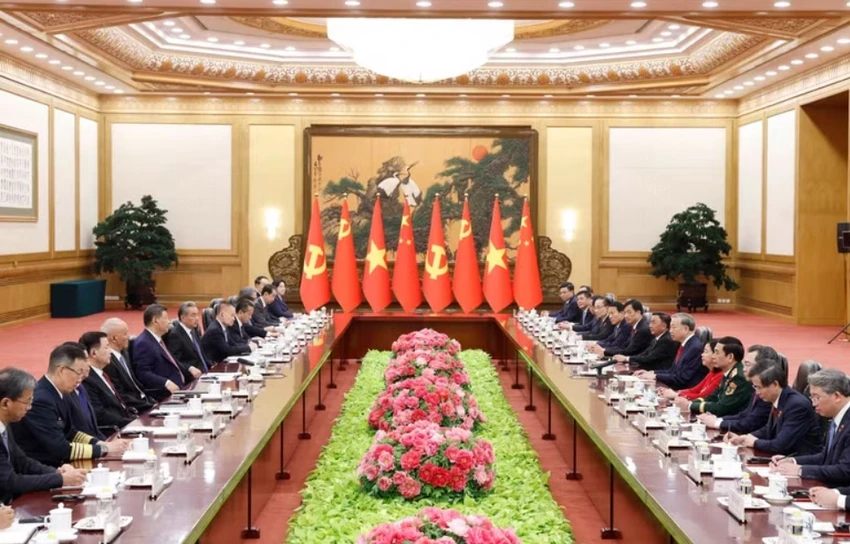tong-bi-thu-chu-tich-nuoc-to-lam-hoi-dam-voi-tong-bi-thu-chu-tich-trung-quoc-tap-can-binh-2.jpg
