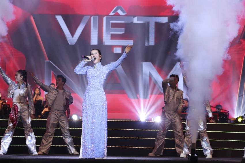 trao-giai-cong-hien-2026-soobin-lap-hat-trick-u22-viet-nam-duoc-vinh-danh-09.JPG